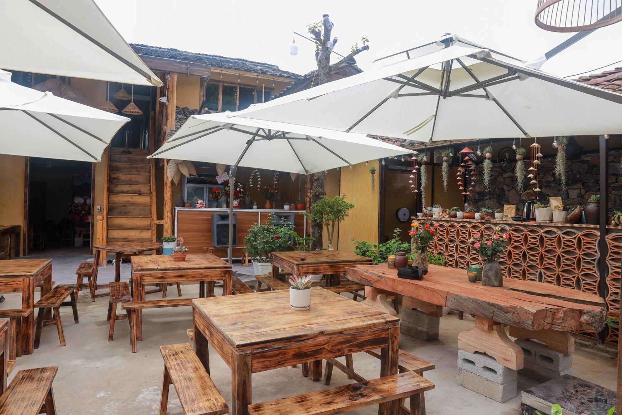 Khoi Homestay And Restaurant Loung Co Exterior photo